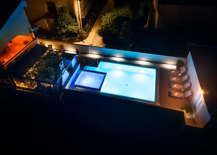 Neretva Valley Apartments - Heated Pool