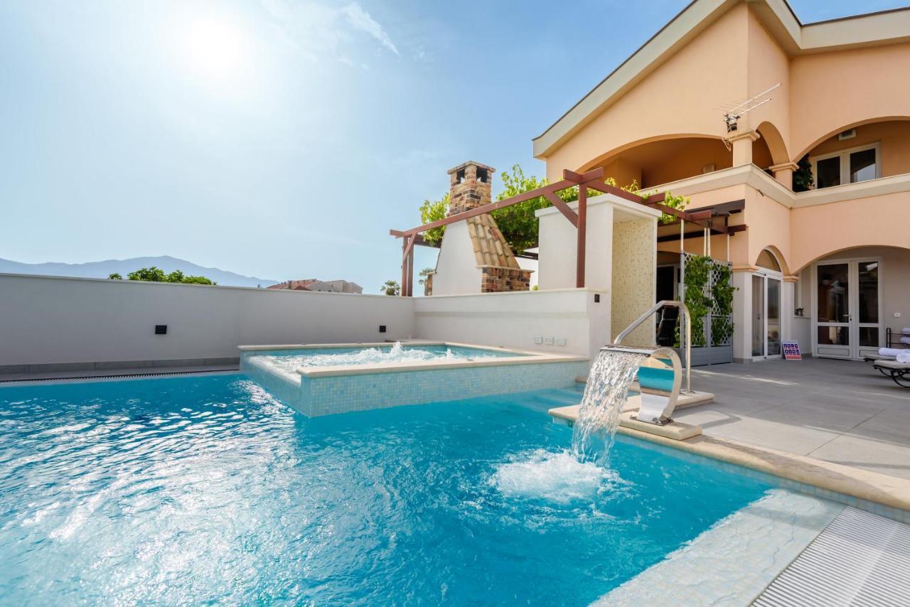 Apartment Neretva Valley - Heated Pool